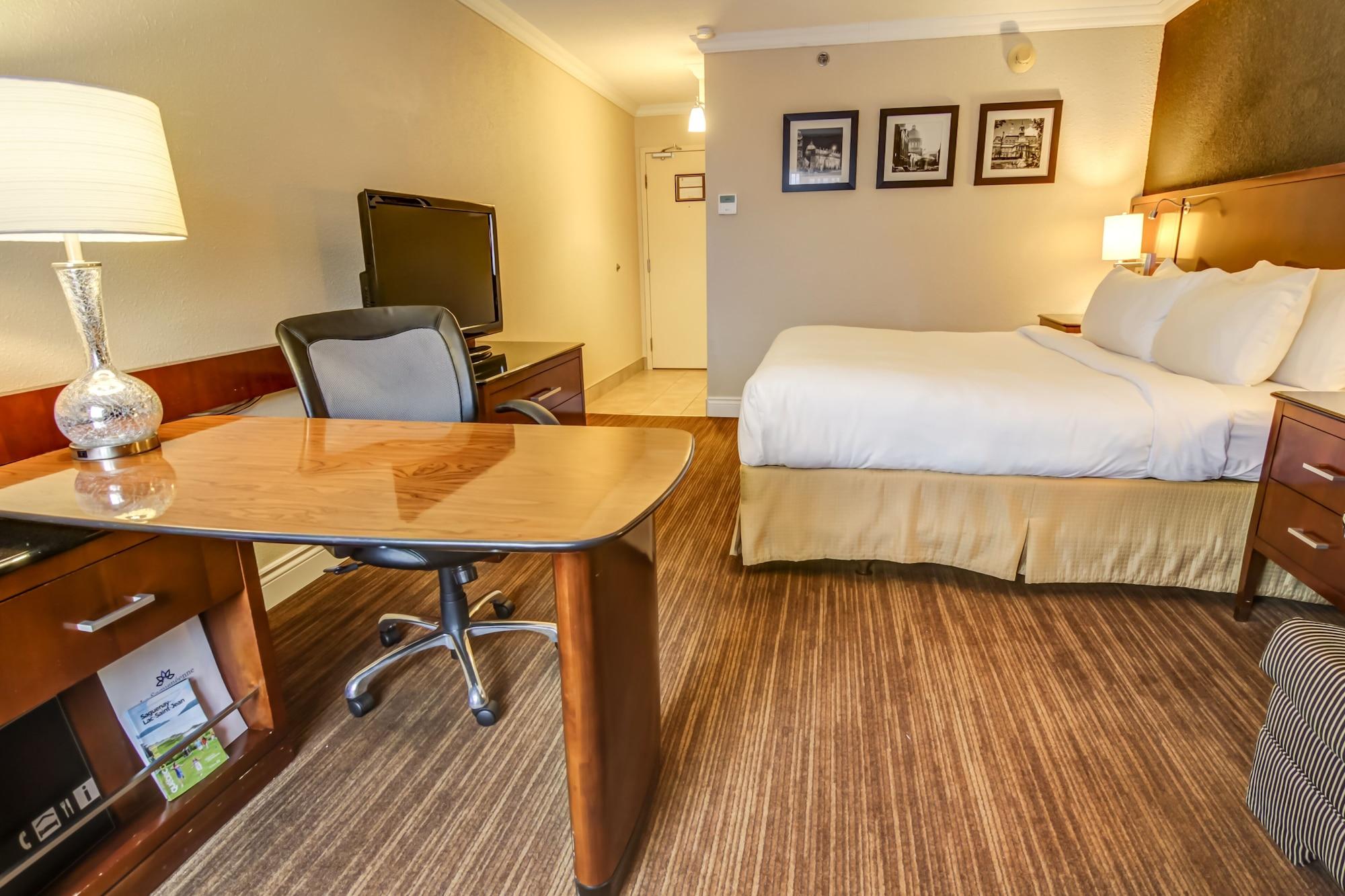 La Sagueneenne - Hotel Et Centre De Congres Saguenay Zewnętrze zdjęcie