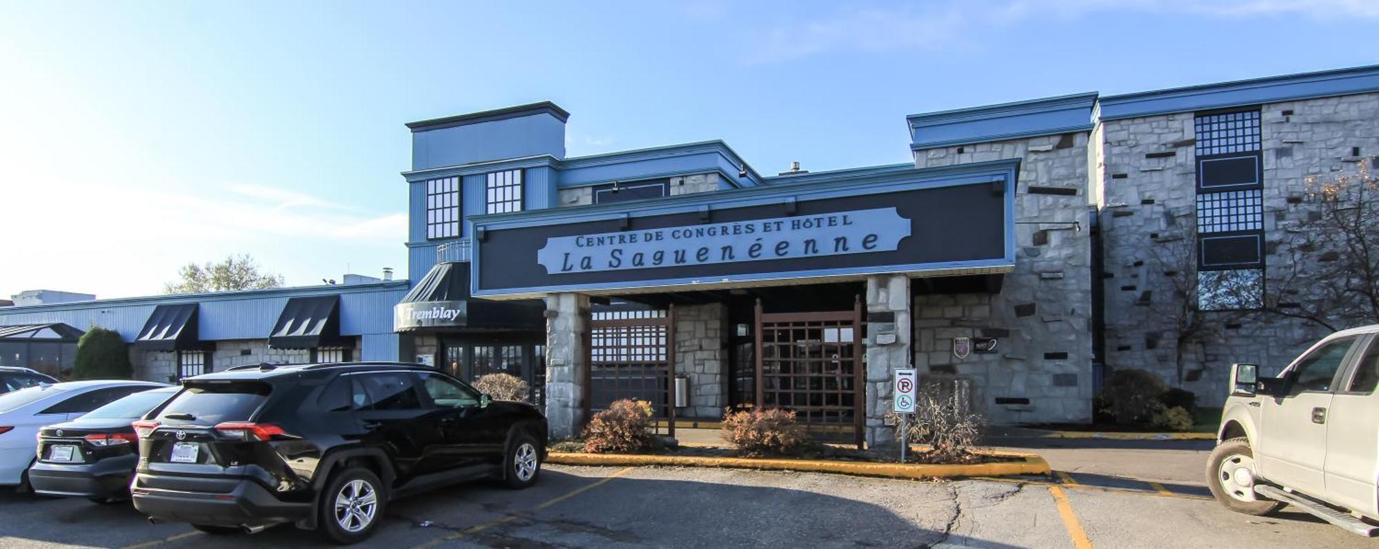 La Sagueneenne - Hotel Et Centre De Congres Saguenay Zewnętrze zdjęcie
